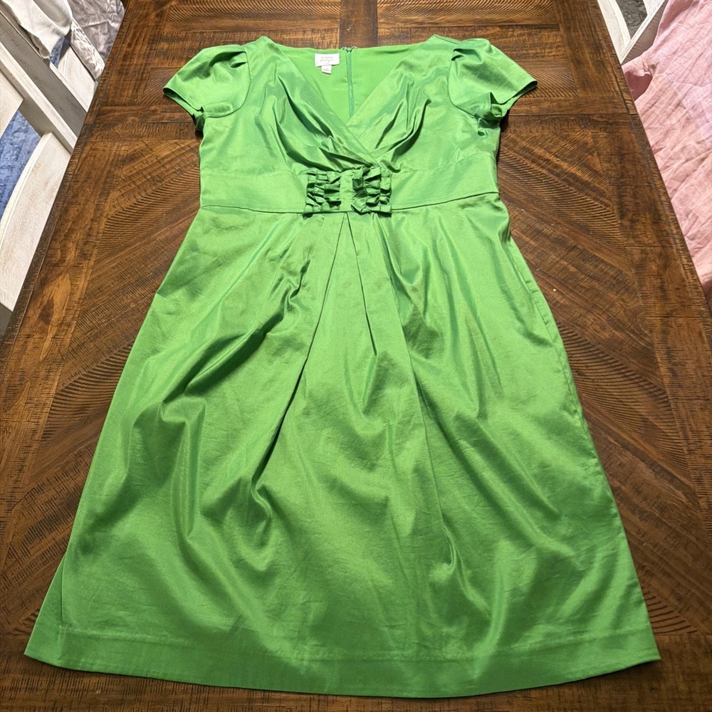 Suzi Chin Maggy Boutique Dress Size 16 GreenV-neck